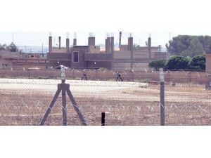 Çatışmalar Türkiye sınırında yoğunlaştı