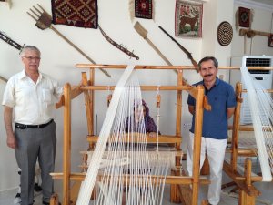 Marmaris’te Kilim Dokuma Kursu