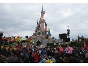 Paris Fransa turizminin lokomotifi