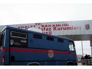 "Cezaevi operasyonu"nda 28 kişi adliyede