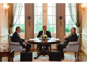 Cumhurbaşkanı Gül, Erdoğan ile Özel'i kabul etti