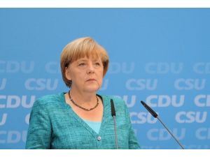 Mursi serbest bırakılsın