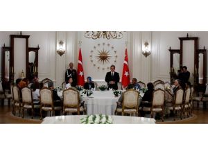 Cumhurbaşkanı Gül'den şehit yakınları ve gazilere iftar