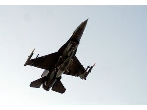 ABD savaş uçaklarından mercan resifine bomba