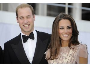 İngiltere kraliyet bebeği dünyaya geldi