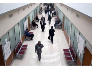 28 Şubat mağdurları mahkemenin yolunu tutuyor