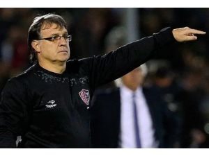 Barcelona Tata'yı resmen açıkladı