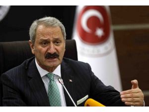 Mısır'ın TIR'larımızı bekletmesinin hukuki tarafı yok