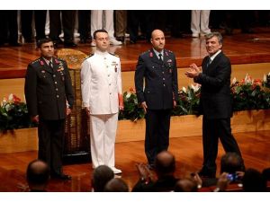 Devletin zirvesi Harp Akademileri mezuniyet töreninde