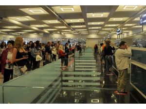 Polnet'teki arıza uçak seferlerini olumsuz etkiledi