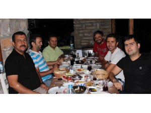 Marmarisli Gazeteciler Vekil Özden’le Sahur Yaptı