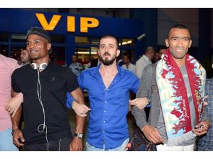 Bosingwa Trabzon'a geldi