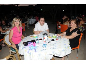 MENDER Başkanı Şennur Ünlü Engelli Çocuklarla İftar Yaptı