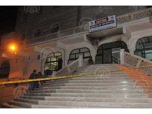 Şırnak'ta camiye molotofkokteyli atıldı