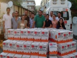 CHP'li Gençlerden Erzak Yardımı