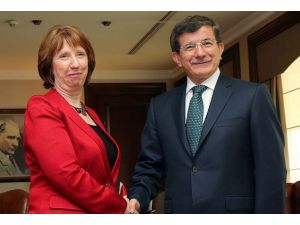 Davutoğlu ile Ashton telefonda görüştü