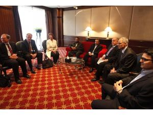 Tutuklular serbest bırakılmalı