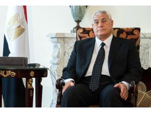 Mansur'un olağanüstü hal ilan etme niyeti yok