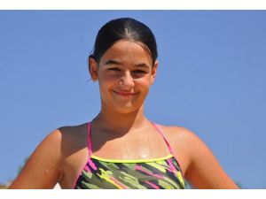 Yüzmede 30'un üzerinde Türkiye rekoru kırdı