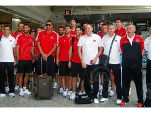 "12 Dev Adam" Slovenya yolcusu