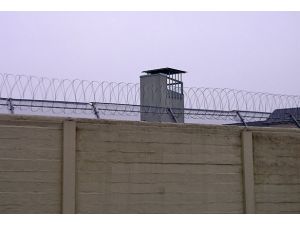 Hücrede unutulan gence 4 milyon dolar tazminat