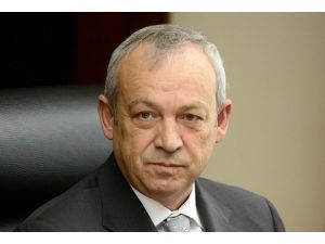 Ekonomiyi bozacak olumsuzluklardan uzak durulmalı