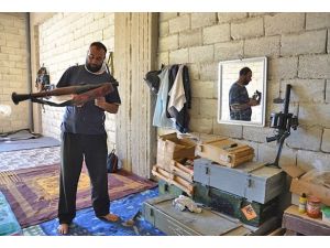 Cezaevi kuşatıldı mahkumlar rehineye dönüştü