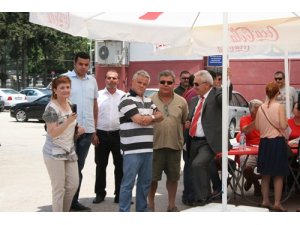 Odalara Siyaseti Acar Bulaştırdı!