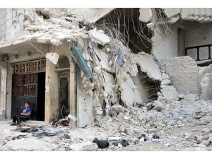 Keskin nişancılar, füzeler ve bombalar arasında Halep’te yeni hayat