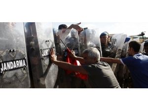 Yaklaşmalarına izin verilmedi