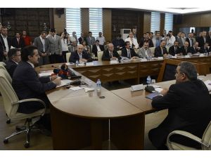 Hükümetten iki  seçenekli teklif