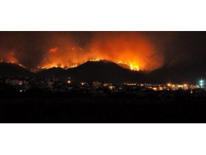 Hatay'daki orman yangını sürüyor