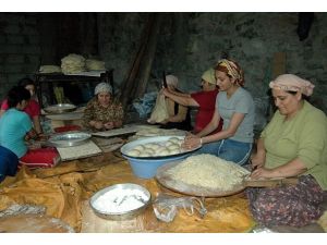 Bayramdan bayrama hatırlanan gelenekler