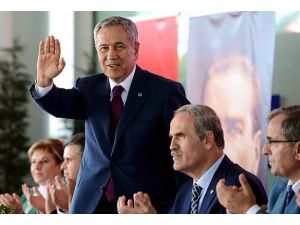 Bunlar bir siyasetçiye yakışmaz