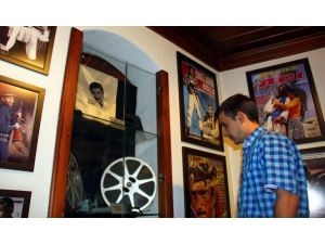 Yeşilçam'ın anıları sinema müzesinde