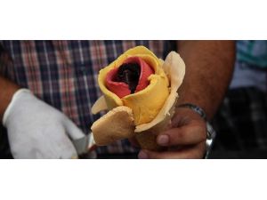 300 bin ton dondurma tükettik