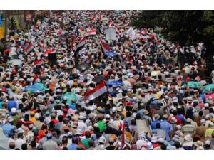 Mısır'da "Darbeyi Yıkma Cuması"