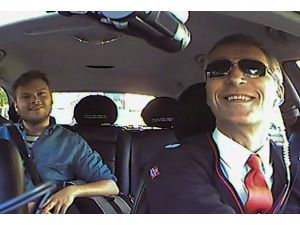 Norveç Başbakanı taksici oldu