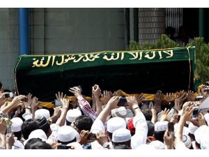 Myanmar'da gerginlik yine arttı