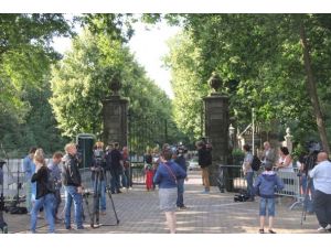 Hollanda Prensi Friso hayatını kaybetti