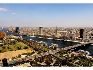 Mısır'da 25 kente yeni vali