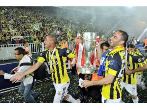 Fenerbahçe lig tarihinde 18 kez şampiyon oldu