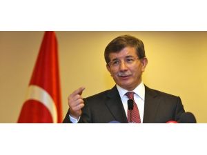 Davutoğlu'nun yoğun telefon diplomasisi sürüyor