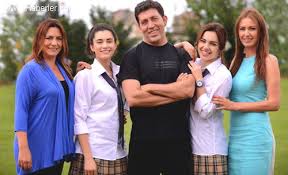 Güneşi Beklerken Dizisi Hakkında