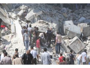 Halep'te hava saldırısında 30 kişi öldü