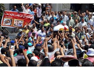 Mısır'da cenaze defin işlemi bile zor