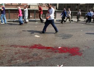 Özür dilerim baba ama akan kanın nedeni bizim paralarımız