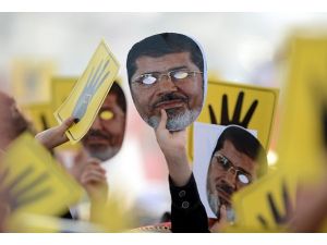 Arap dünyasından "Rabia işareti" logosuna destek