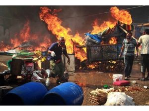 Mısır'daki katilamın görüntülerini "canlı" yayınladılar