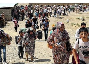 Esed bombalıyor Kürtler kaçıyor